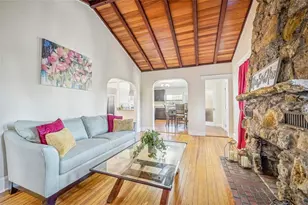 934 N Halifax Ave, Daytona Beach, FL 32118 - Photo 9