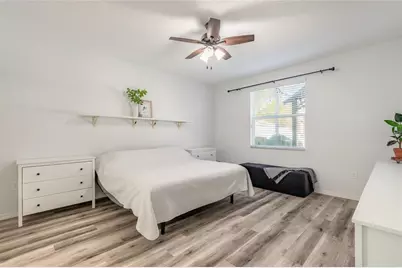 1215 Cap Diville Avenue, Port Orange, FL 32129 - Photo 15