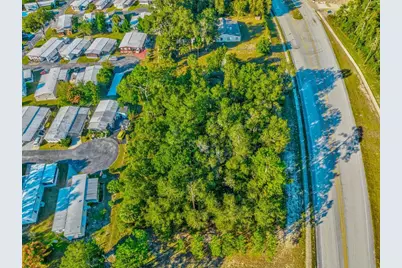 330 Bonnie Lane, Orange City, FL 32763 - Photo 25