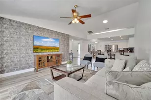 153 Sandalwood Dr, Kissimmee, FL 34743 - Photo 9