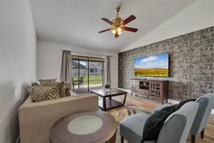 153 Sandalwood Dr, Kissimmee, FL 34743 - Photo 7