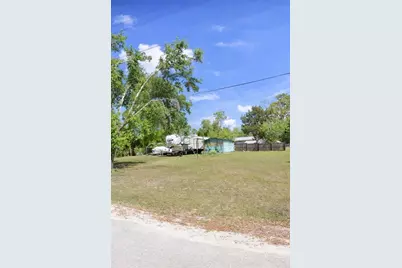 284 Sisco Road, Pomona Park, FL 32181 - Photo 1