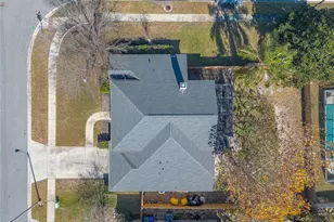 1103 Lake Legro Ct, Orlando, FL 32835 - Photo 45