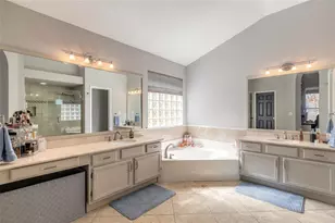 1103 Lake Legro Ct, Orlando, FL 32835 - Photo 19