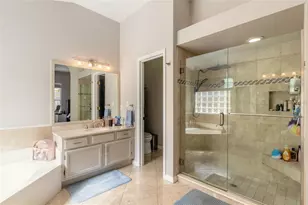 1103 Lake Legro Ct, Orlando, FL 32835 - Photo 21