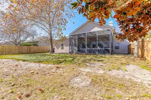 1103 Lake Legro Ct, Orlando, FL 32835 - Photo 35