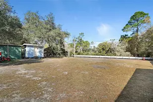 2525 Vista Park Dr, Deland, FL 32724 - Photo 5