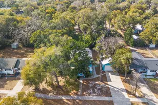 529 N Leavitt Ave, Orange City, FL 32763 - Photo 7