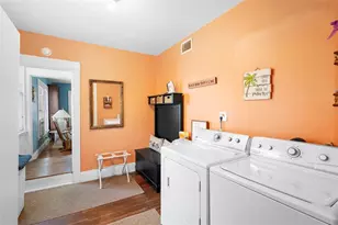 529 N Leavitt Ave, Orange City, FL 32763 - Photo 29