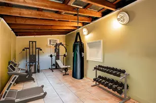 612 N Salisbury Ave, Deland, FL 32720 - Photo 13