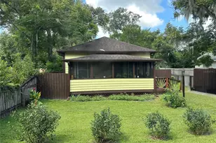 612 N Salisbury Ave, Deland, FL 32720 - Photo 1