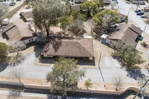 42 Villa Villar Ct, Deland, FL 32724 - Photo 13