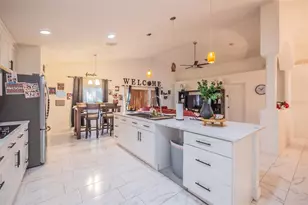 584 Swan Range Rd, Orange City, FL 32763 - Photo 11