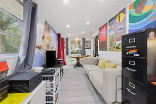 319 W University Ave, Deland, FL 32720 - Photo 21