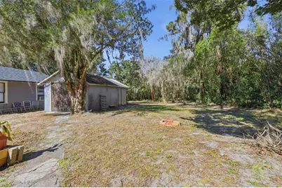 319 W University Avenue, Deland, FL 32720 - Photo 27