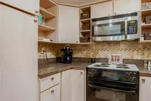 404 S Beach St, Daytona Beach, FL 32114 - Photo 21