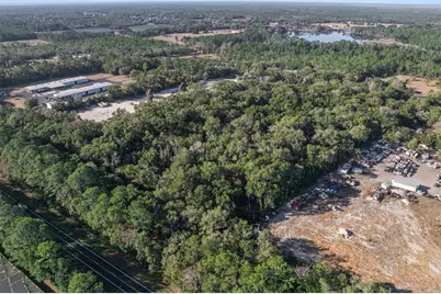 589 S Volusia Avenue, Pierson, FL 32180 - Photo 9