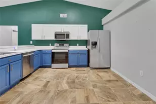 828 White Birch Ct, Orange City, FL 32763 - Photo 13