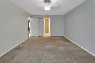 828 White Birch Ct, Orange City, FL 32763 - Photo 17