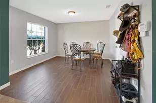 828 White Birch Ct, Orange City, FL 32763 - Photo 5