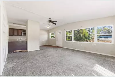 762 Valencia Avenue, Orange City, FL 32763 - Photo 9