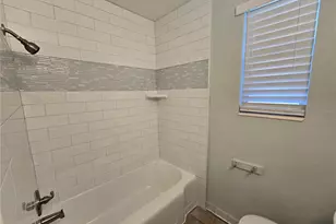 925 School St, Daytona Beach, FL 32114 - Photo 9