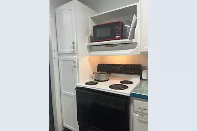 1437 N Atlantic Avenue #410, Daytona Beach, FL 32118 - Photo 5