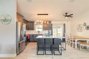 2803 Kumquat Dr, Edgewater, FL 32141 - Photo 5