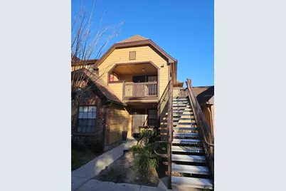 415 Lakepointe Drive #204, Altamonte Springs, FL 32701 - Photo 1