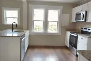 624 E Howry Ave, Deland, FL 32724 - Photo 17