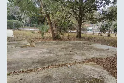 624 E Howry Avenue, Deland, FL 32724 - Photo 31