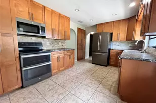 600 S Parkview Ave, Orange City, FL 32763 - Photo 3