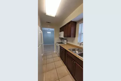 1214 Pilgrim Avenue, Deltona, FL 32725 - Photo 17