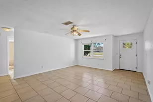 1901 Donald Pl, Daytona Beach, FL 32119 - Photo 3