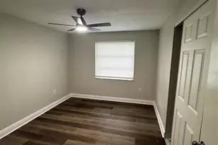 6346 St Andrews Cir S, Fort Myers, FL 33919 - Photo 9