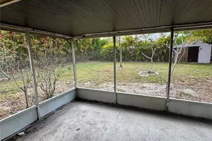 6346 St Andrews Cir S, Fort Myers, FL 33919 - Photo 17