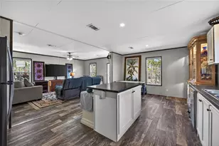 185 Coleman St, Edgewater, FL 32141 - Photo 17