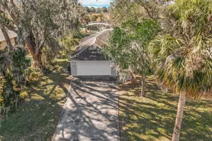 1606 Center Dr, Deland, FL 32720 - Photo 9