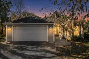 1606 Center Dr, Deland, FL 32720 - Photo 1