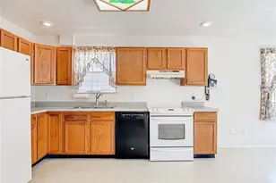 1606 Center Dr, Deland, FL 32720 - Photo 21