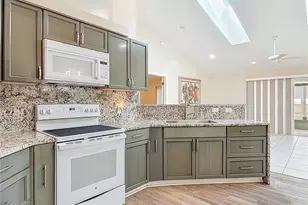 2257 Bannister St, Deltona, FL 32738 - Photo 25