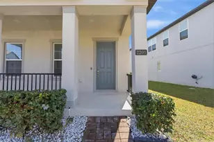 2201 Standing Rock Cir, Oakland, FL 34787 - Photo 5