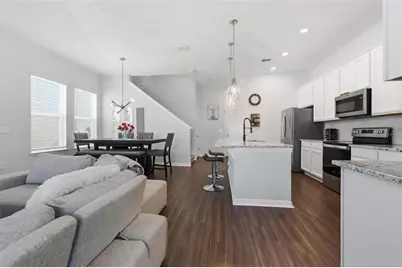 2201 Standing Rock Circle, Oakland, FL 34787 - Photo 7