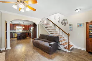 310 S Holly Ave, Orange City, FL 32763 - Photo 11