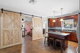 310 S Holly Ave, Orange City, FL 32763 - Photo 17