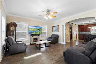 310 S Holly Ave, Orange City, FL 32763 - Photo 15