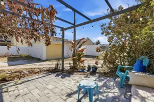 7 Clarendon Ct, Daytona Beach, FL 32118 - Photo 21