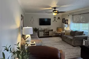1166 Balfour Dr, Deltona, FL 32725 - Photo 11