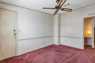 1404 Plantation Dr, Lady Lake, FL 32159 - Photo 19