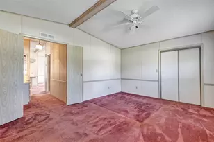 1404 Plantation Dr, Lady Lake, FL 32159 - Photo 23